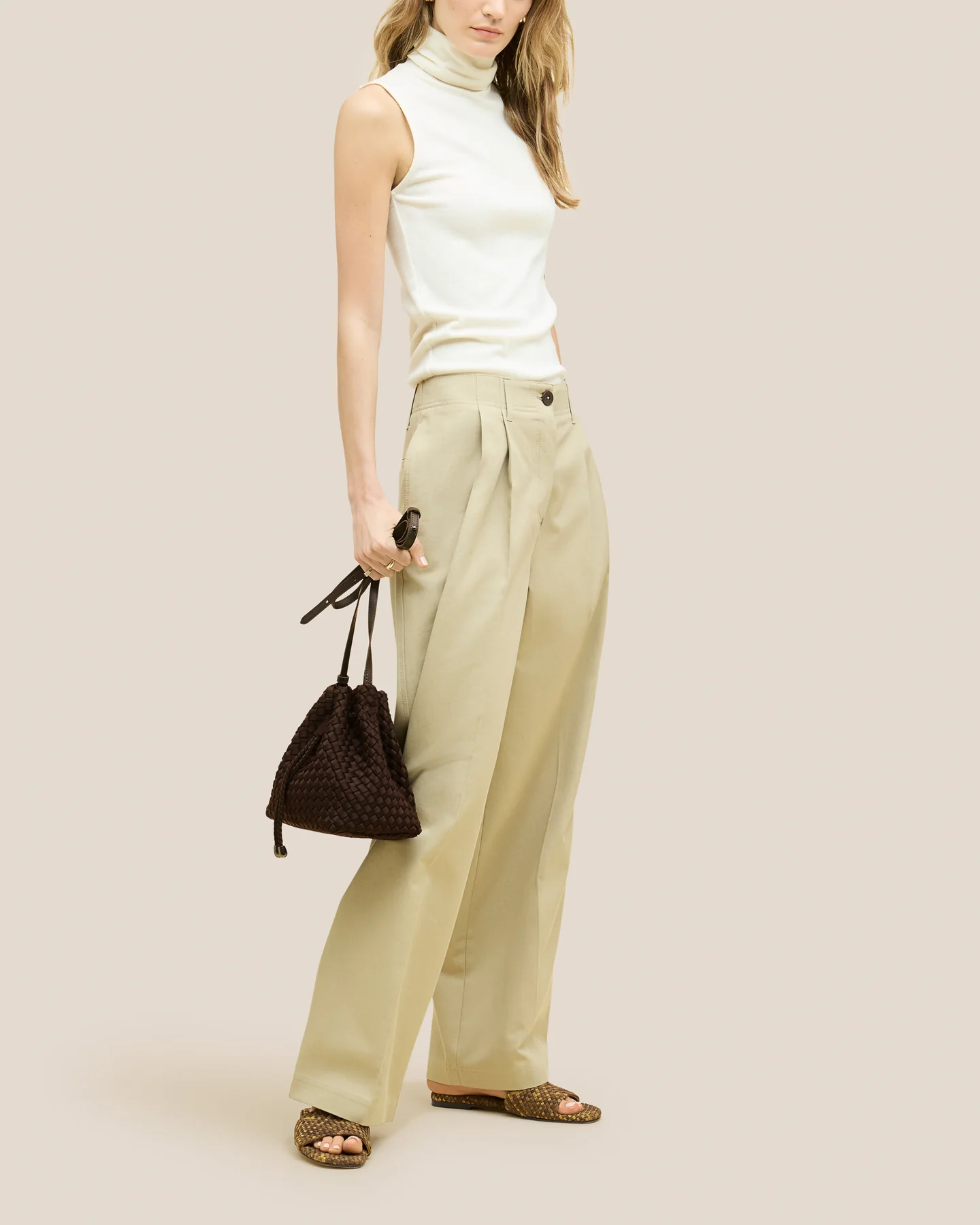 Naghedi Gramercy bucket bag medium Chocolate