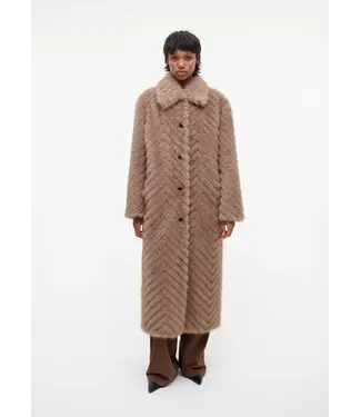 Studio AR Scarlet faux mink zigzag jas Camel