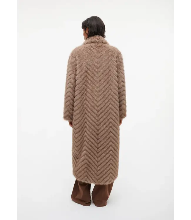 Studio AR Scarlet faux mink zigzag jas Camel