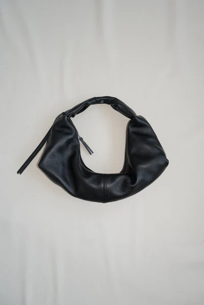 NONA Slouchy shoulder bag Black