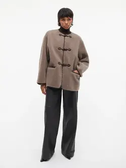 Studio AR Avery teddy wool jas Pebble