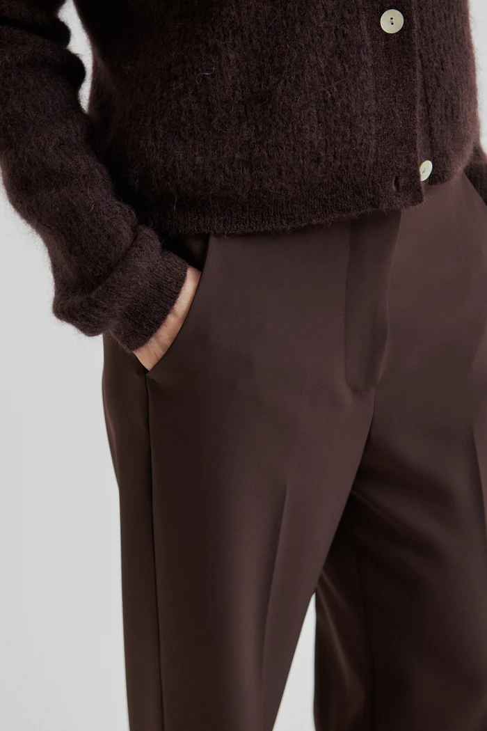 Second Female Fique classic trousers Chocolate plum