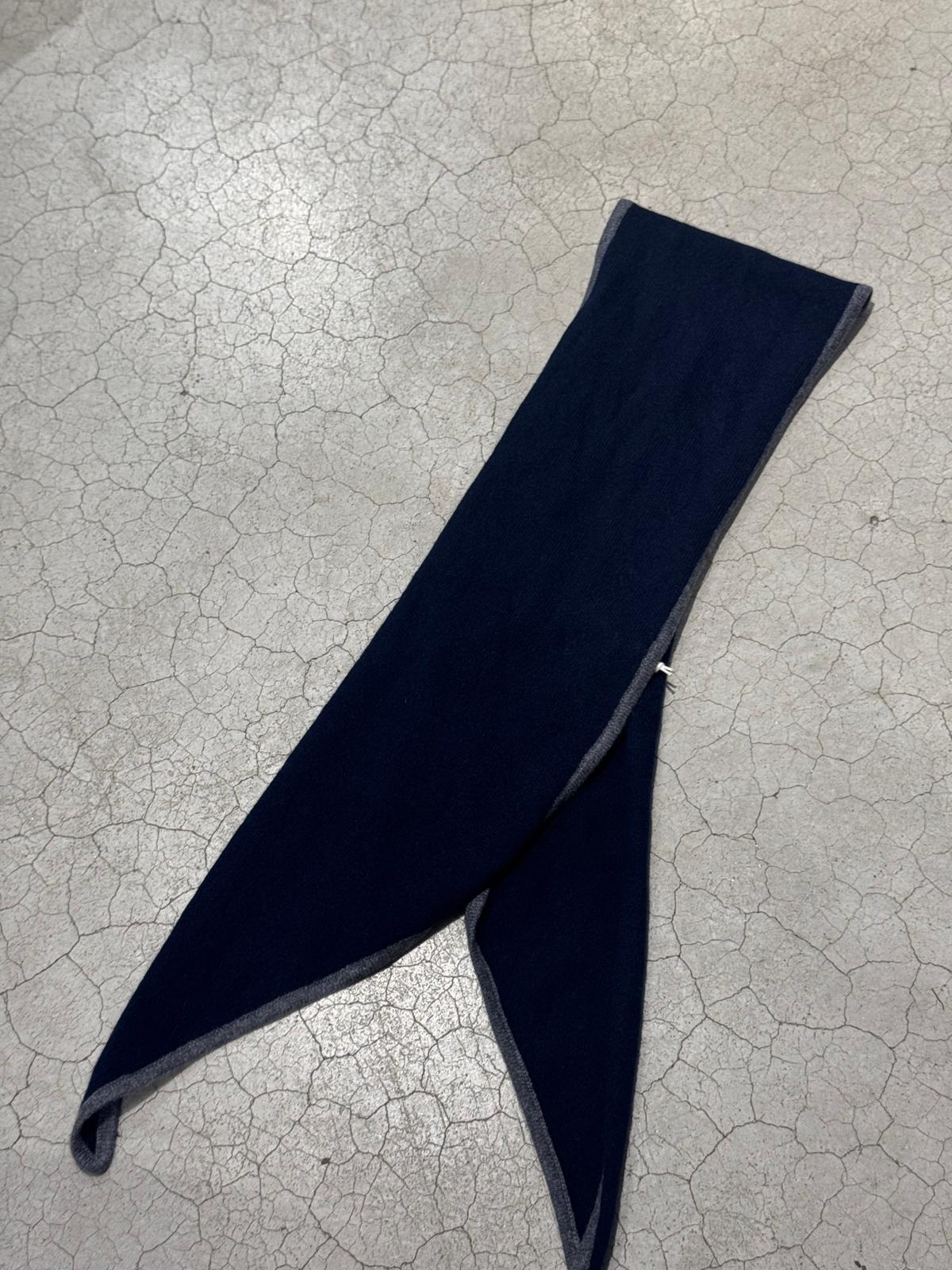 Lisa Yang Chelsea scarf Navy/Graphite