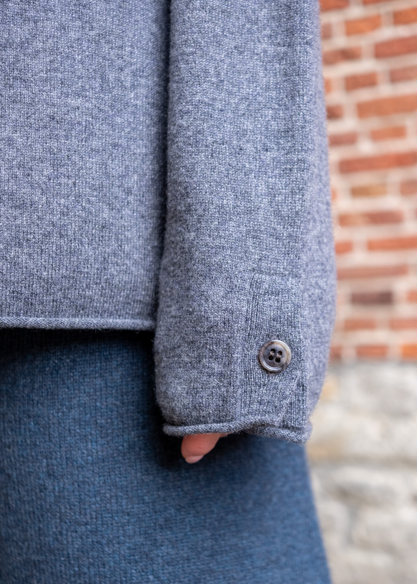 Lisa Yang Catrine cardigan Graphite