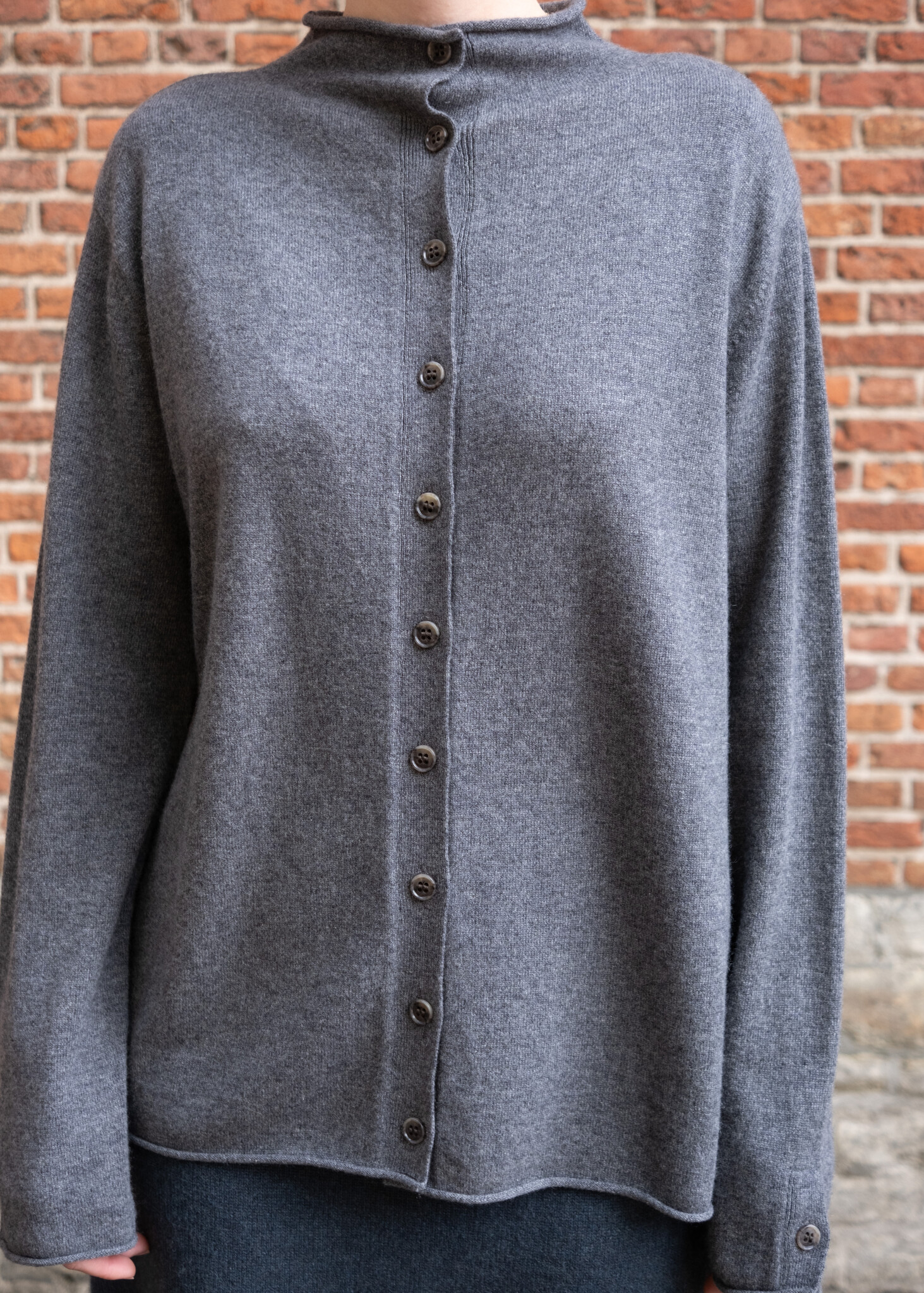 Lisa Yang Catrine cardigan Graphite