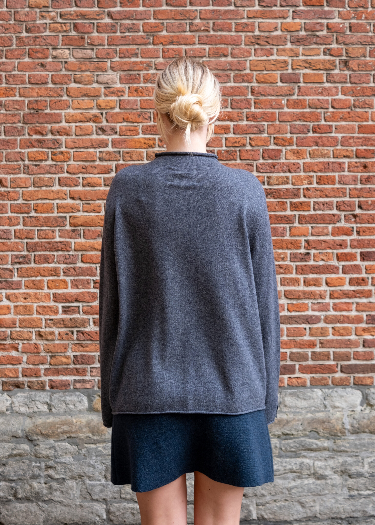 Lisa Yang Catrine cardigan Graphite