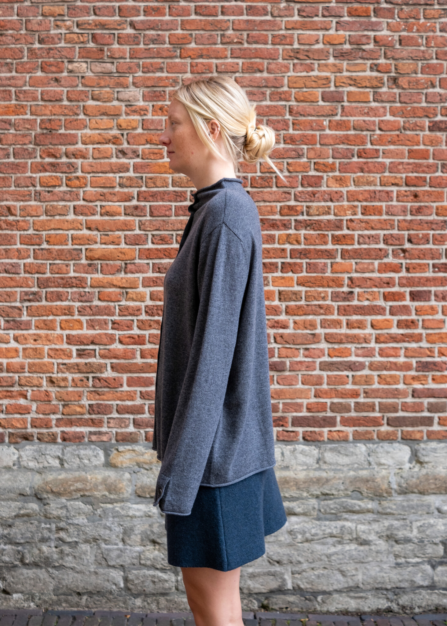 Lisa Yang Catrine cardigan Graphite