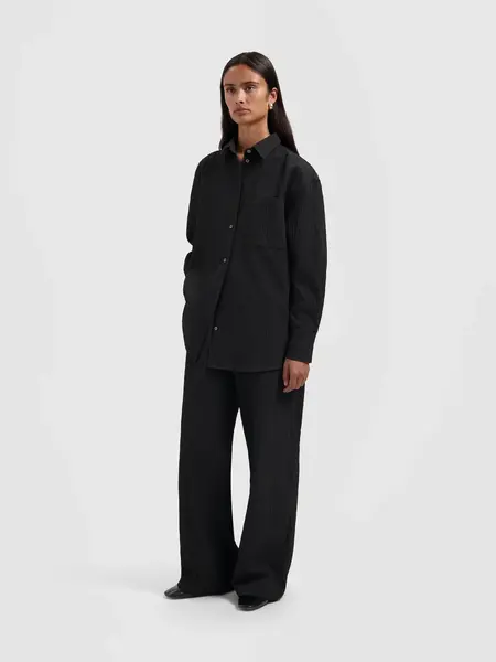 OLAF Textured drapey shirt Black