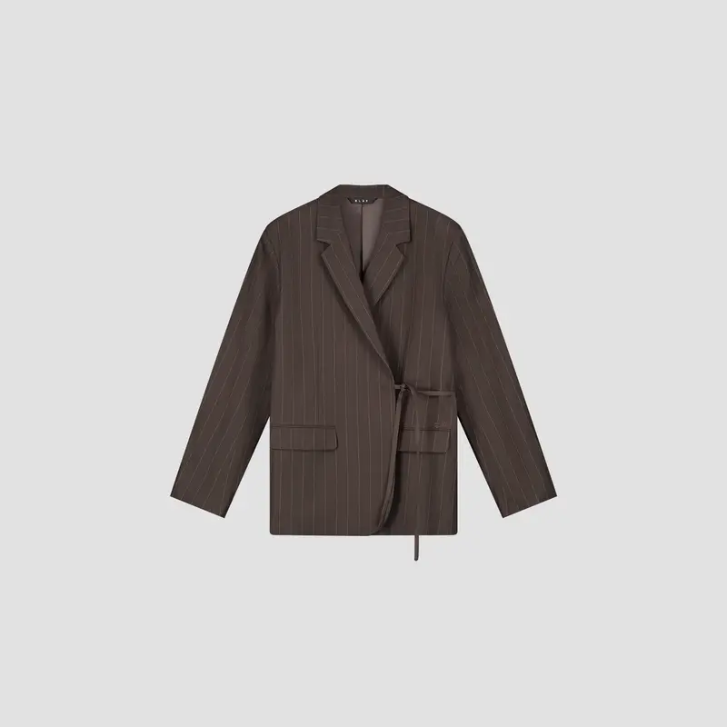 OLAF Pinstripe tie detail blazer Hot fudge
