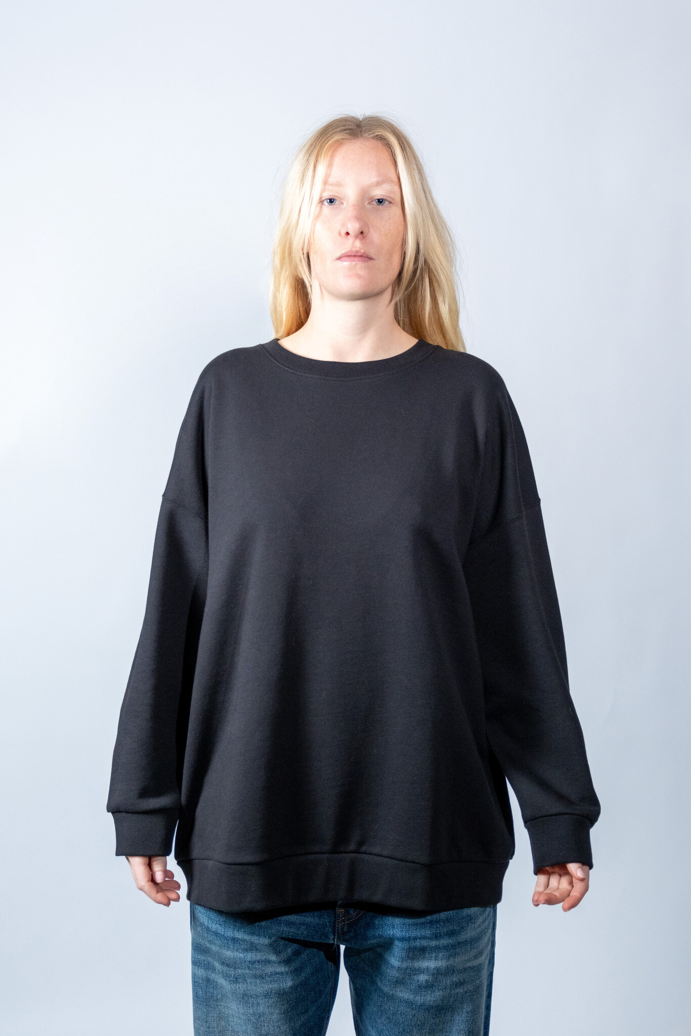 BLUE MORÉ Mar sweater Black