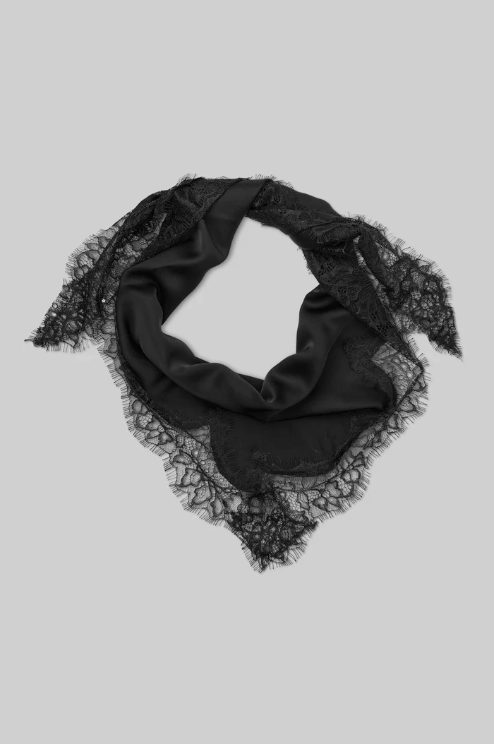 Second Female Lacia scarf Black