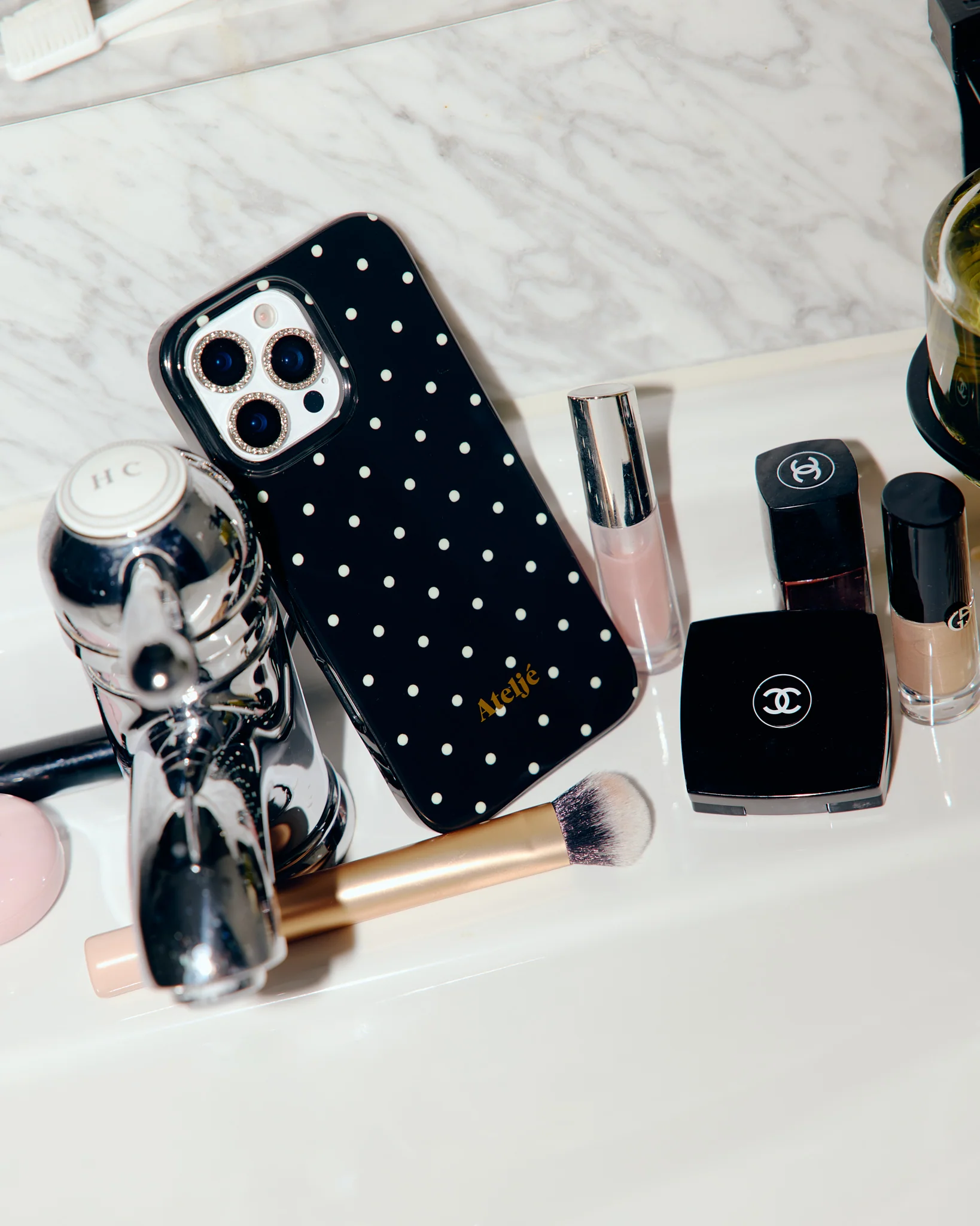 Ateljé Polkadot case Black