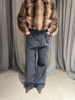 Haikure Candy twill jeans Carbon