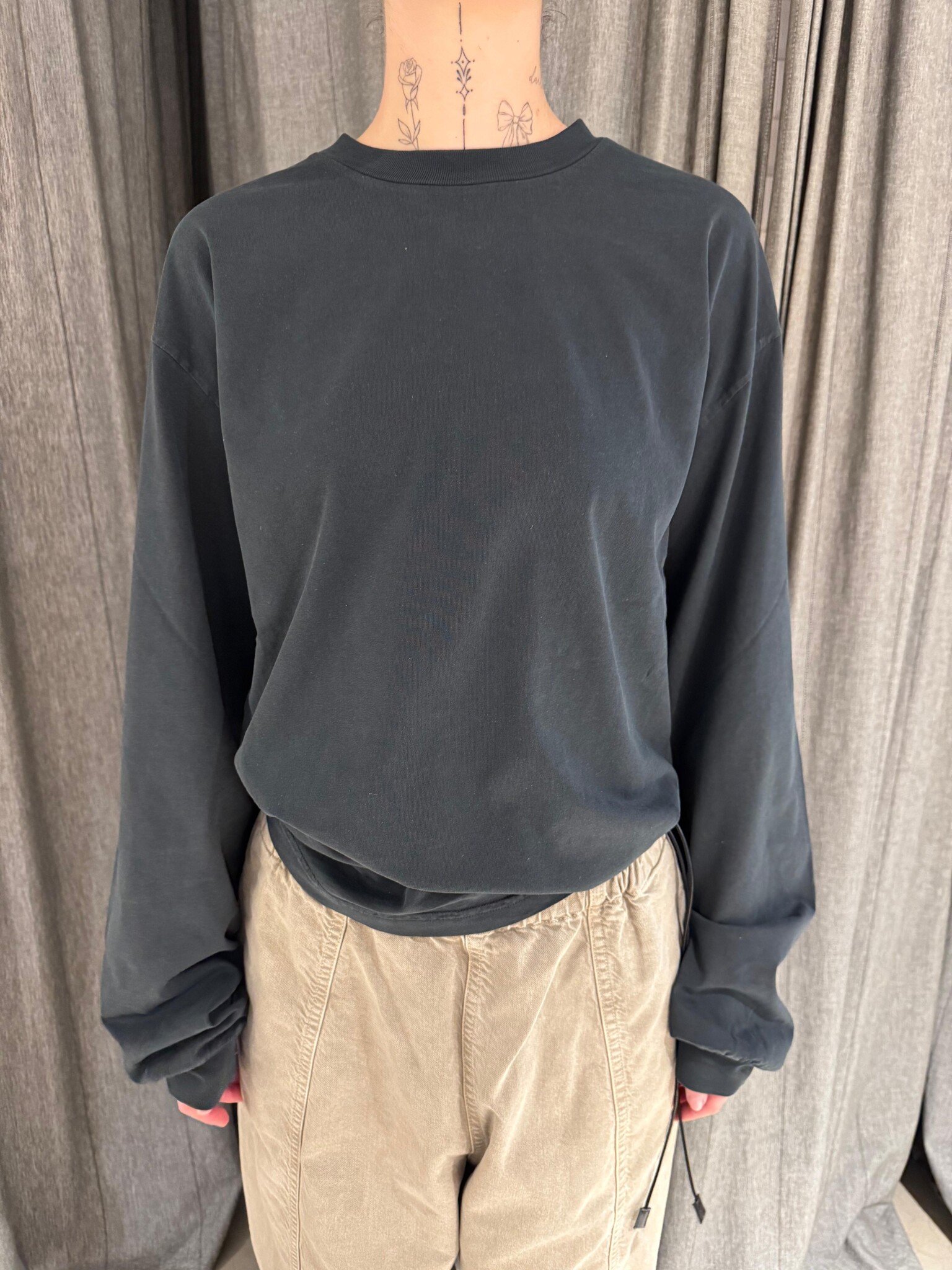 Haikure Ellys T-shirt Carbon