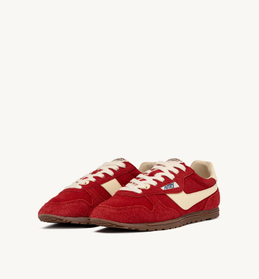 Autry UB08 Windspin low sneaker Ruby rutabaga