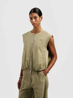 OLAF Zip up gilet Threehouse