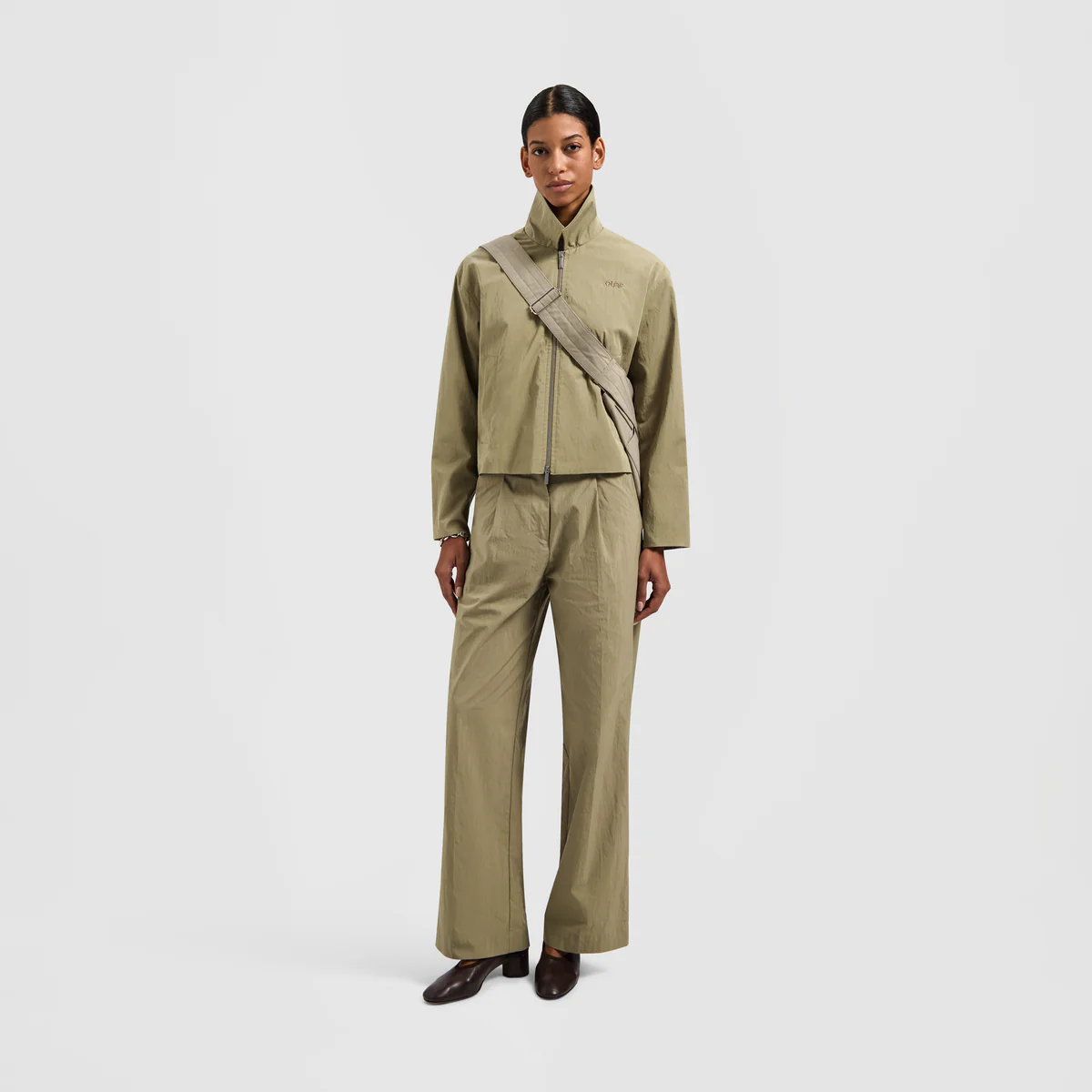 OLAF Tailored trousers Threehouse