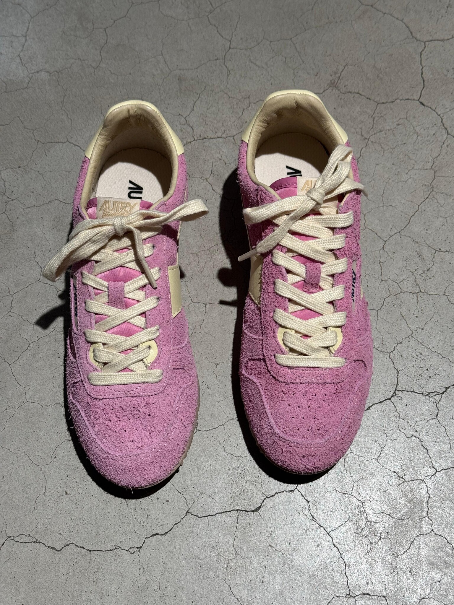 Autry UB36 Windspin low Sneakers suede leather