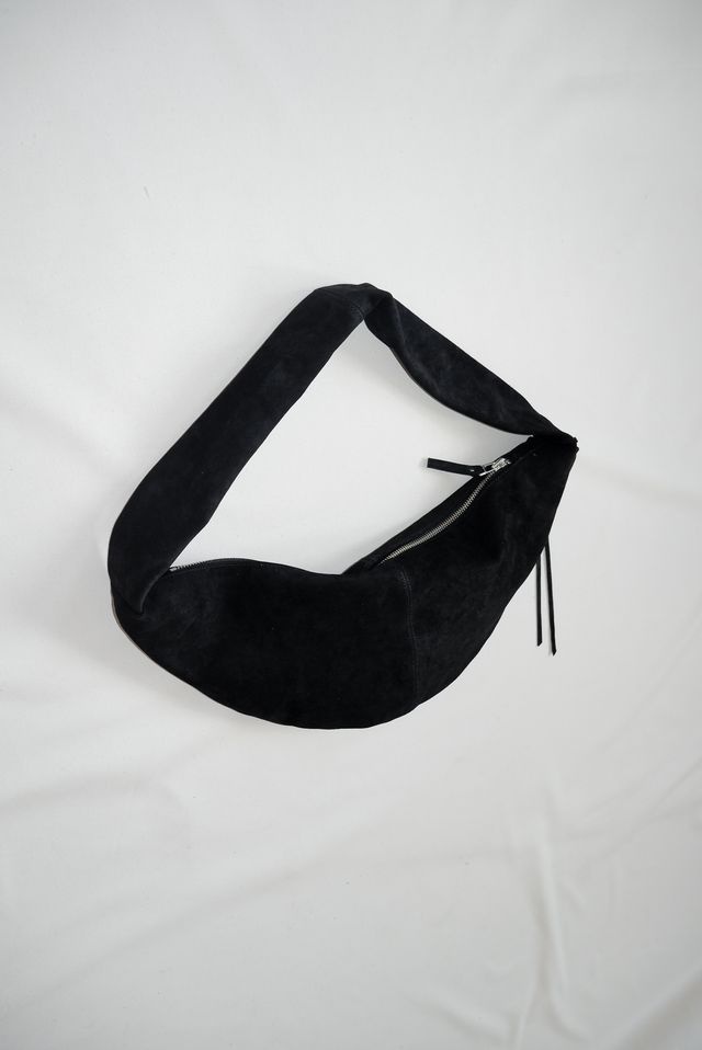 NONA Banana bag XL Black suede