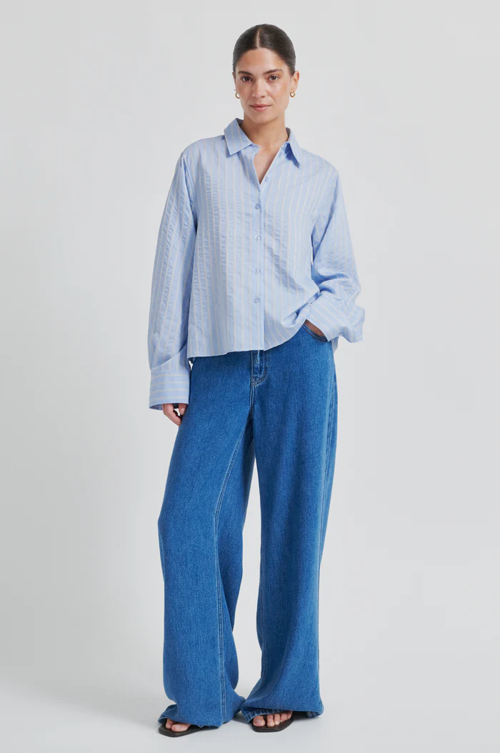 Second Female Syracuse new shirt Windsurfer