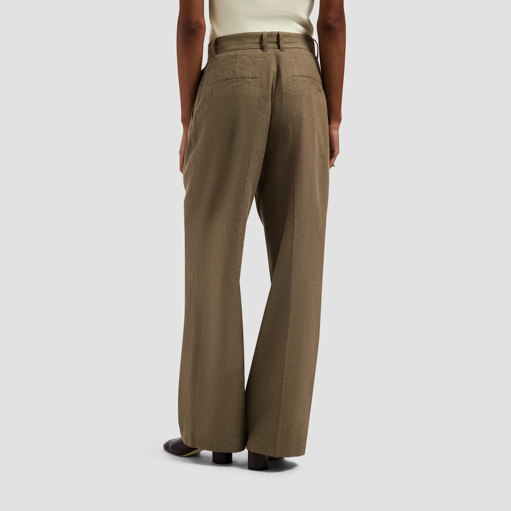 OLAF Linen tailored trousers Taupe