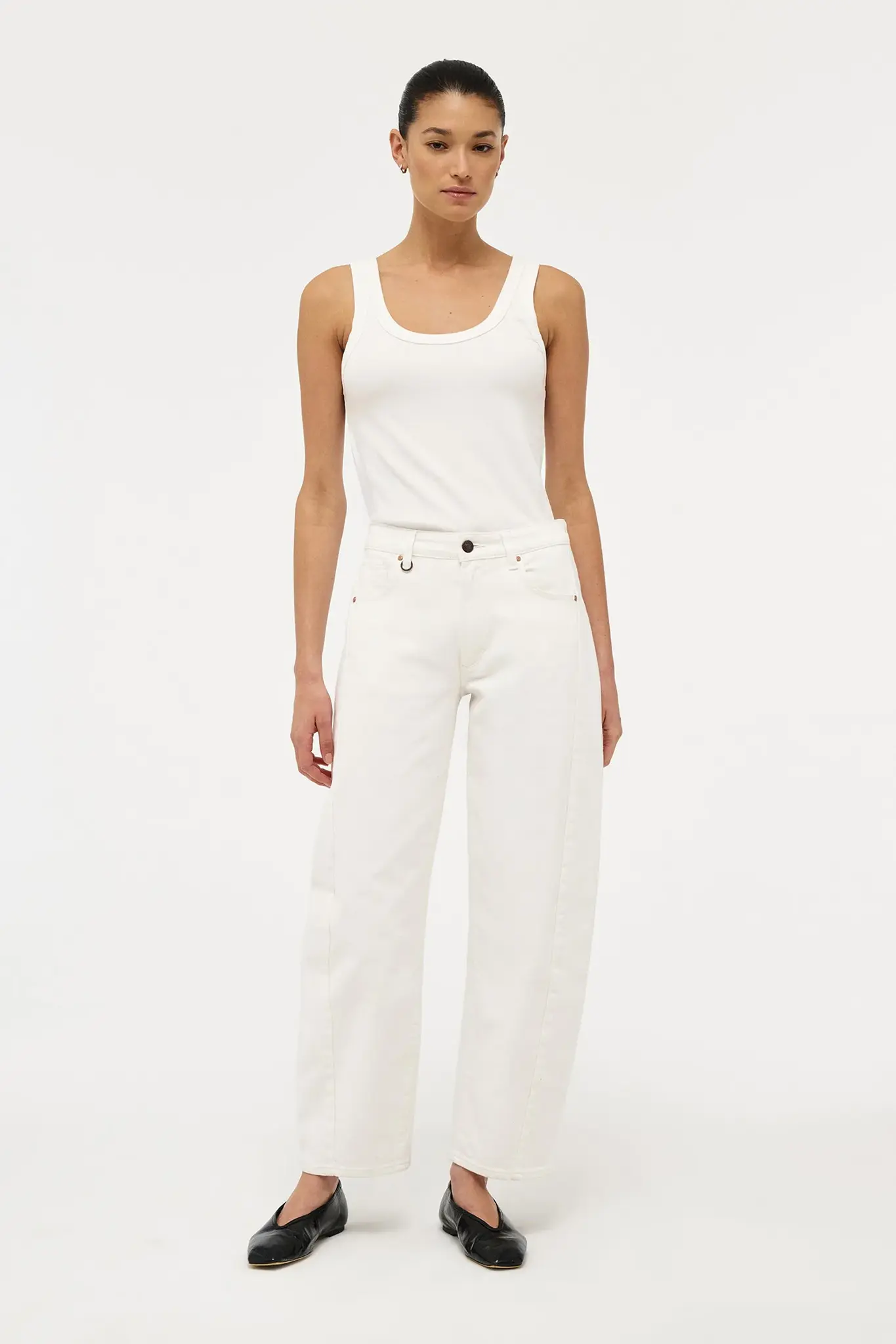 Neuw Amber barrel jeans Fresh white
