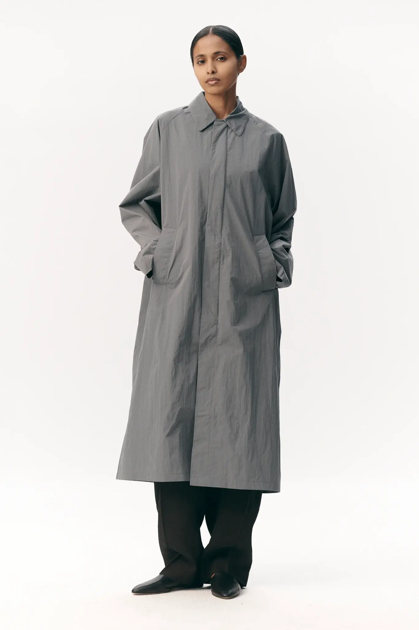 Welter Shelter Long coach crincle nylon jacket Grey blue