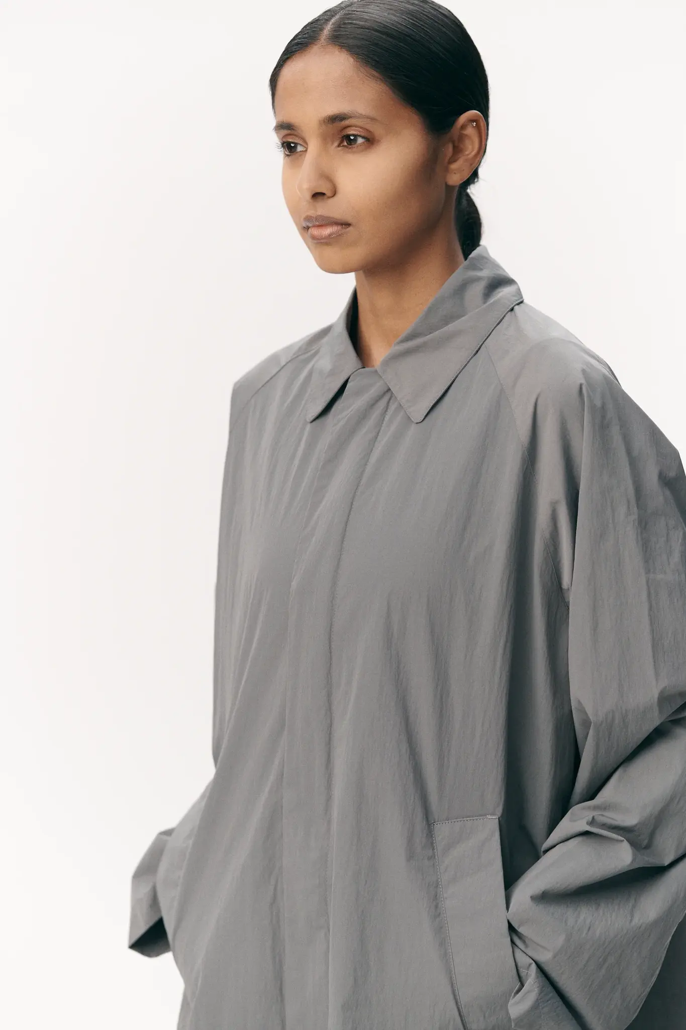 Welter Shelter Long coach crincle nylon jacket Grey blue