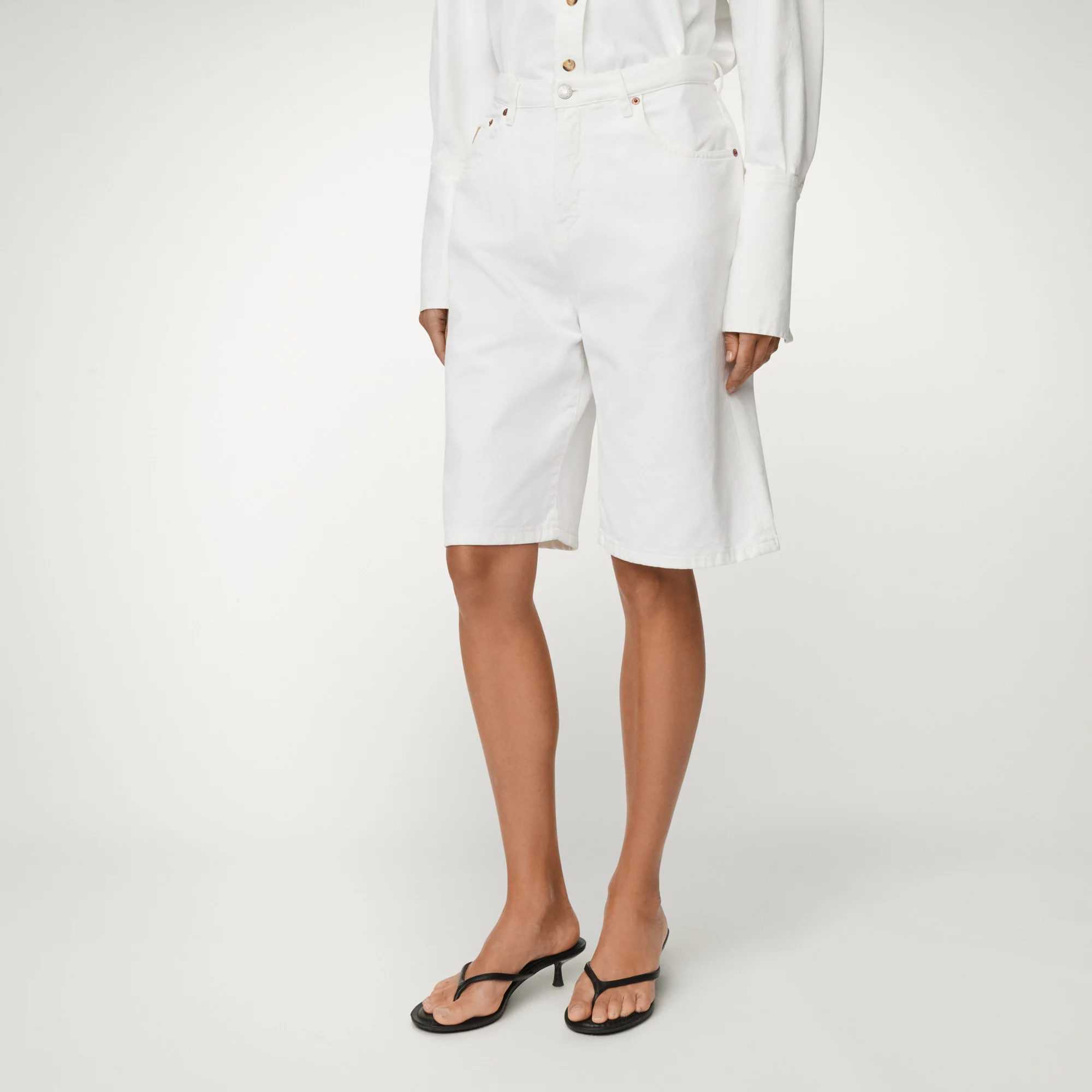 Lois Camille short White
