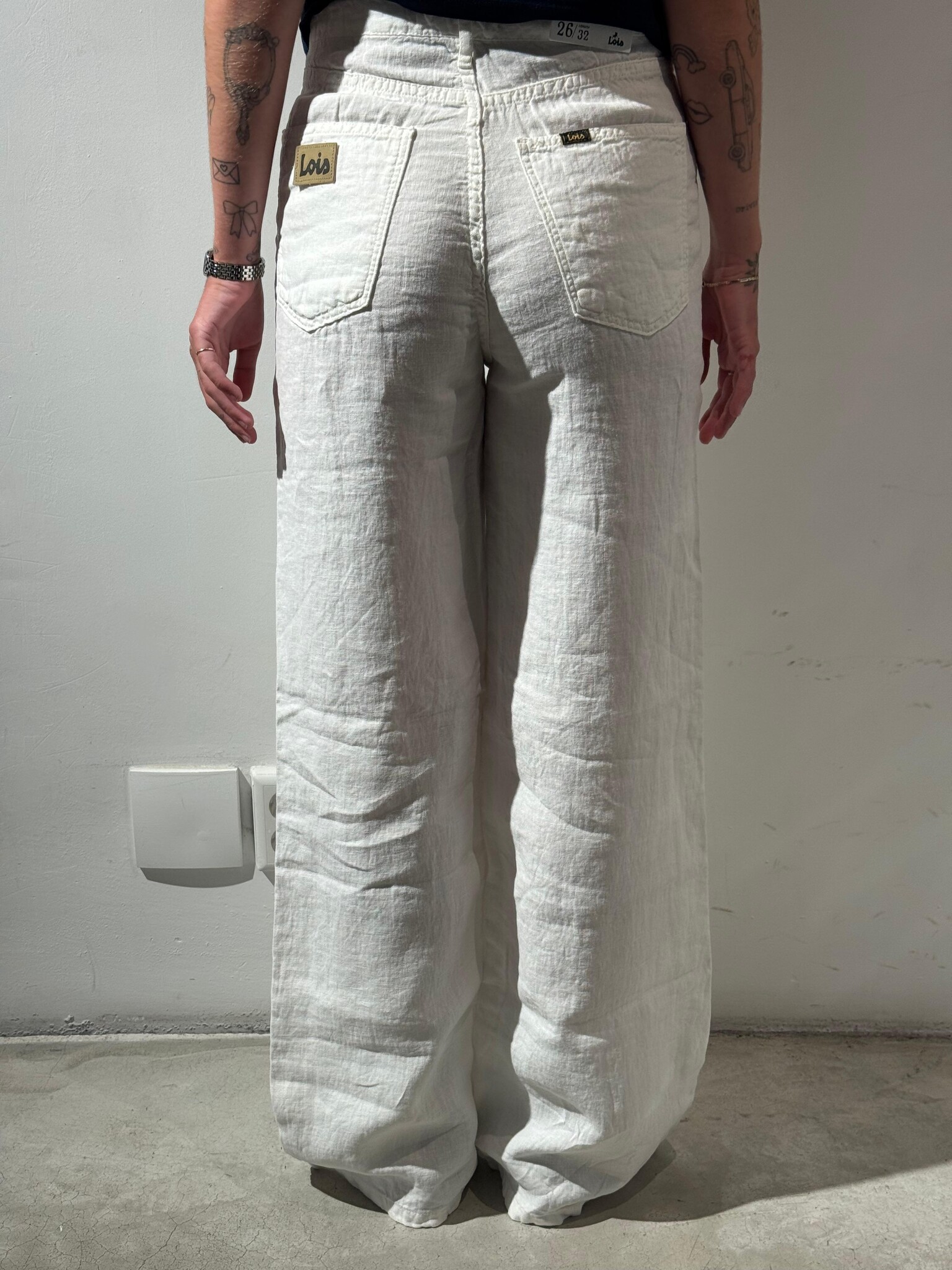 Lois Skater loose-Z linen pants White