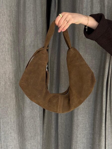 NONA Slouchy shoulder bag  Dark brown suede