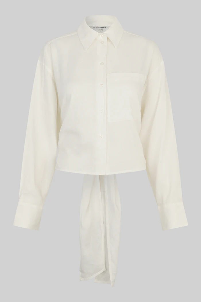 Second Female Veno shirt White Alyssum
