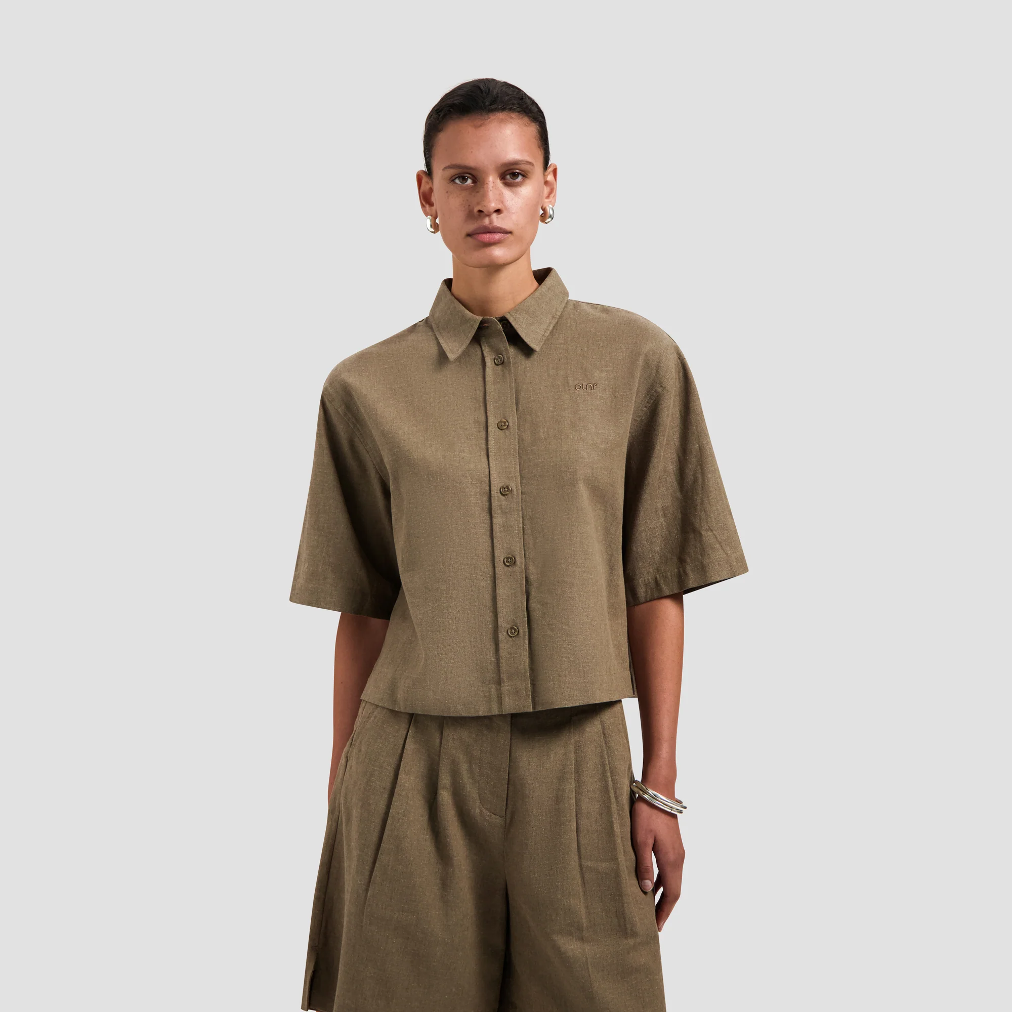 OLAF Linen short sleeve shirt Taupe