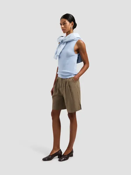 OLAF Linen tailored short Taupe