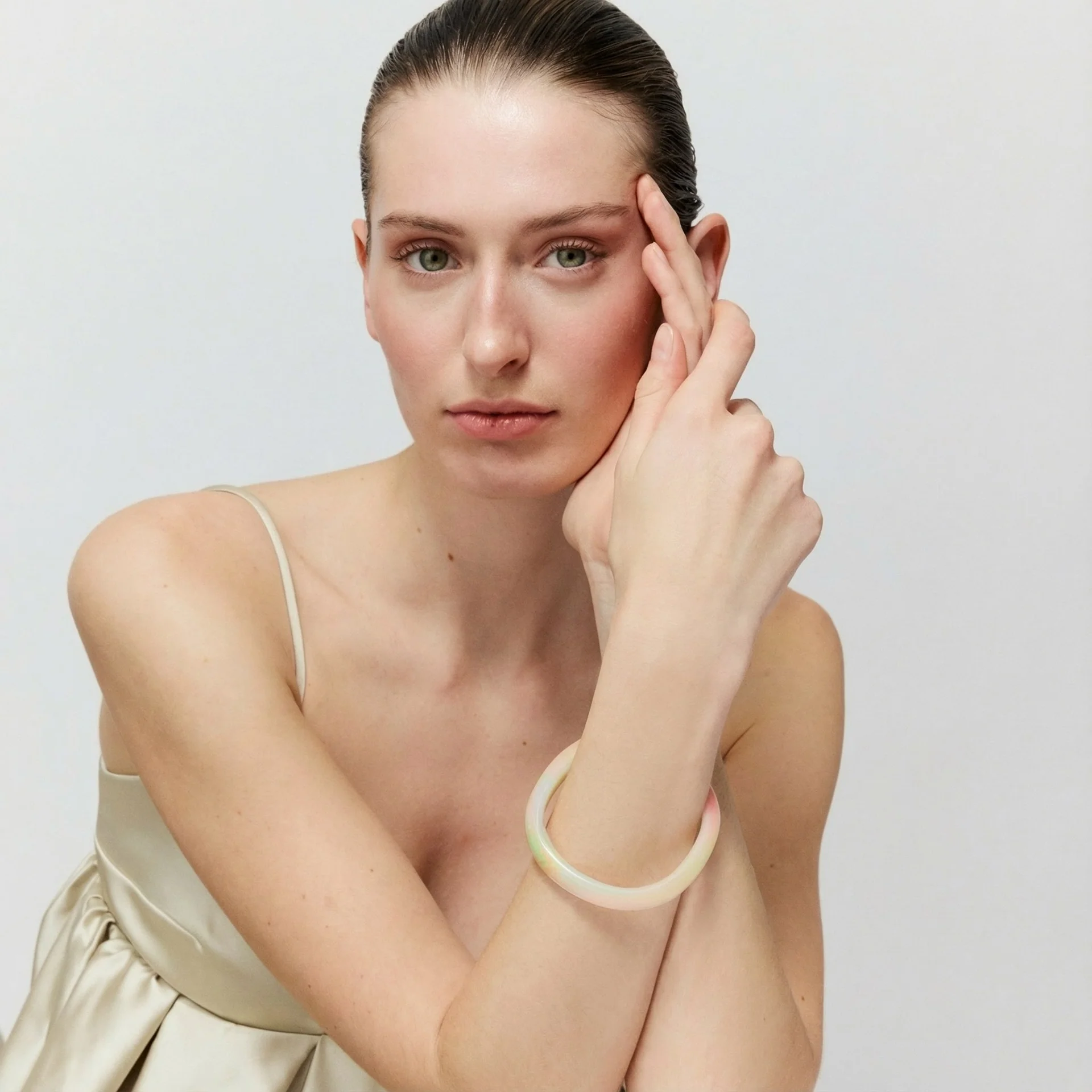 Vanessa Baroni Soft edge bangle Neon rainbow