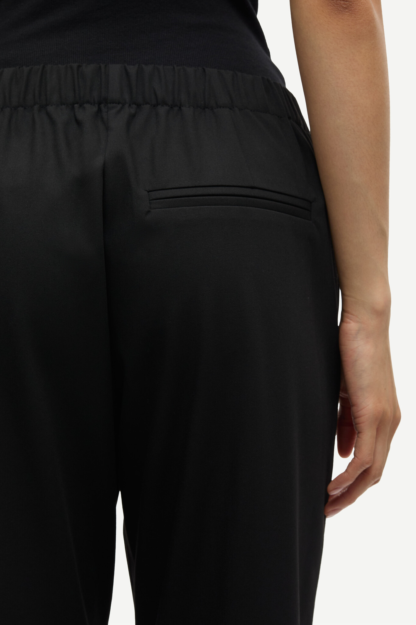 Samsoe Samsoe Sahoys straight trousers Black