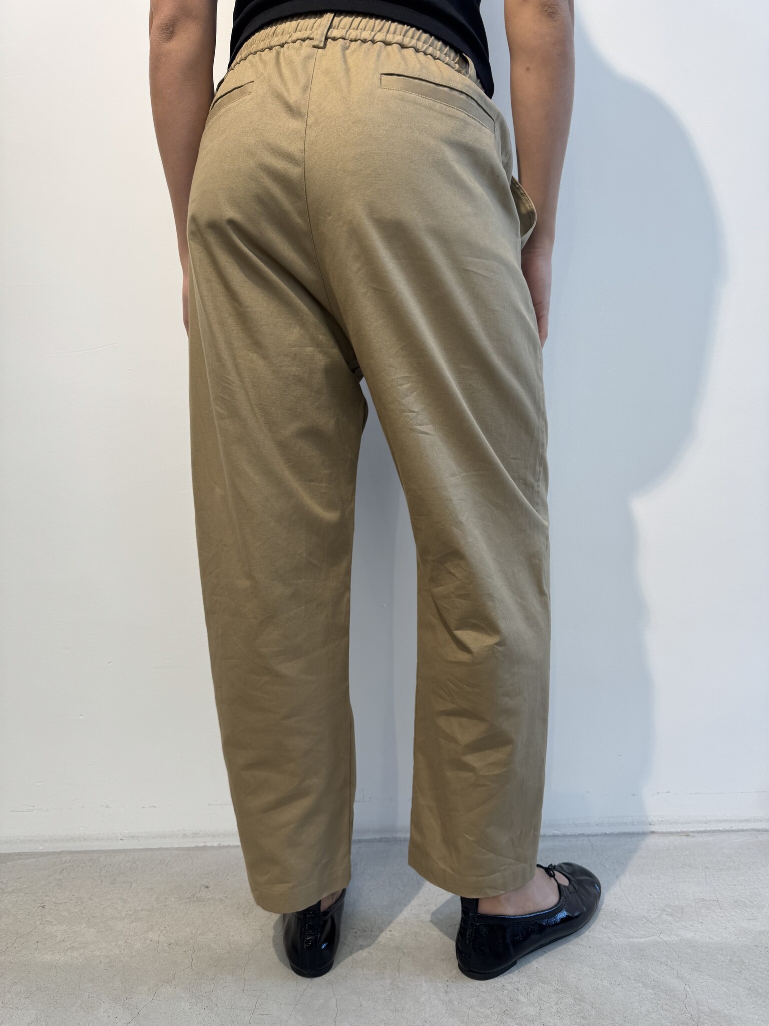 AOAP OX easy pants Taupe