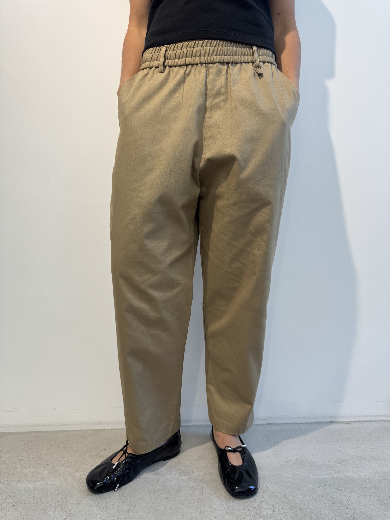 AOAP OX easy pants Taupe