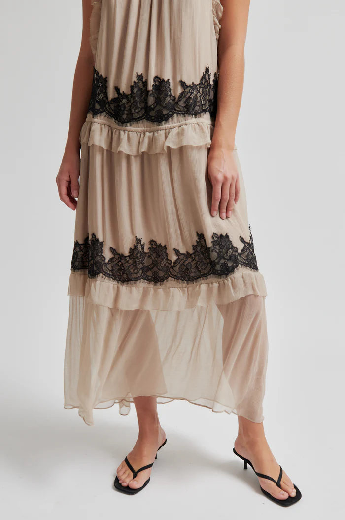 Second Female Lynda maxi dress Plaza taupe
