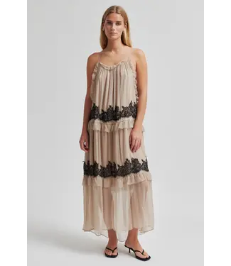 Second Female Lynda maxi dress Plaza taupe