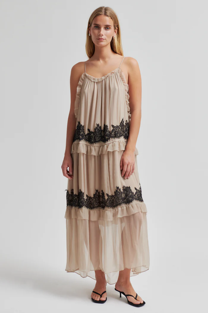 Second Female Lynda maxi dress Plaza taupe