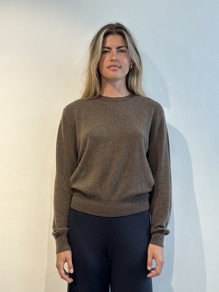 Lisa Yang Greer sweater Dark truffle