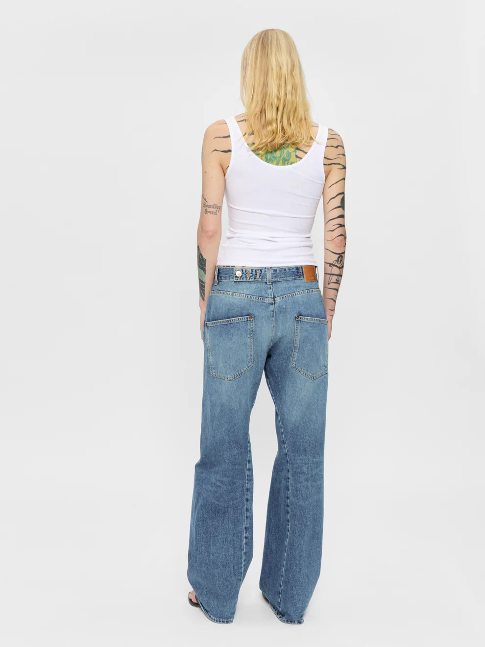 6397 Big twisted seam  Soft mid blue