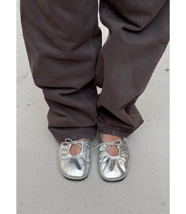 Alohas Rosalind Shimmer silver leather ballet flats