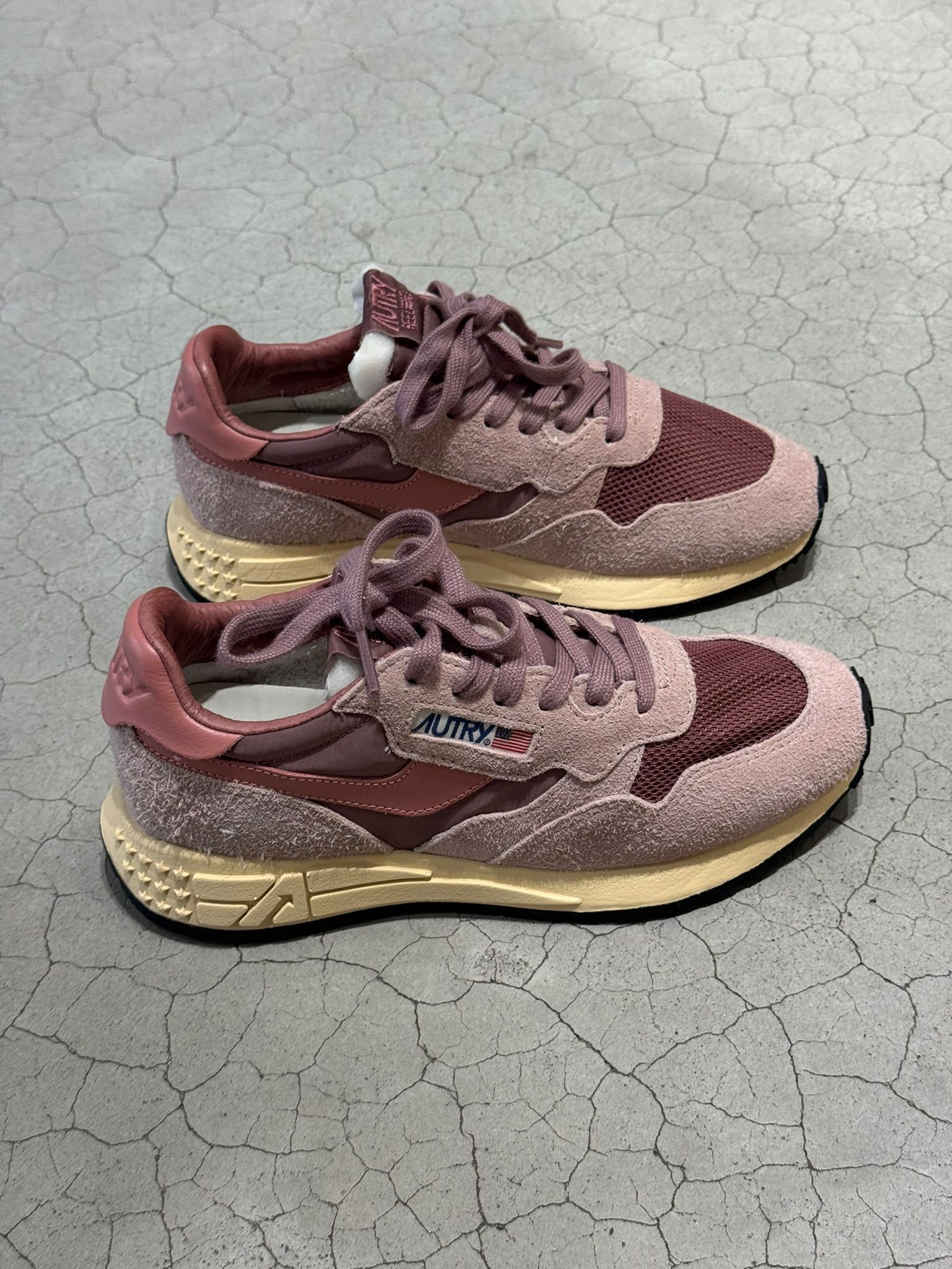 Autry Reelwind low wom ut30 Suede/net rose/desert sand