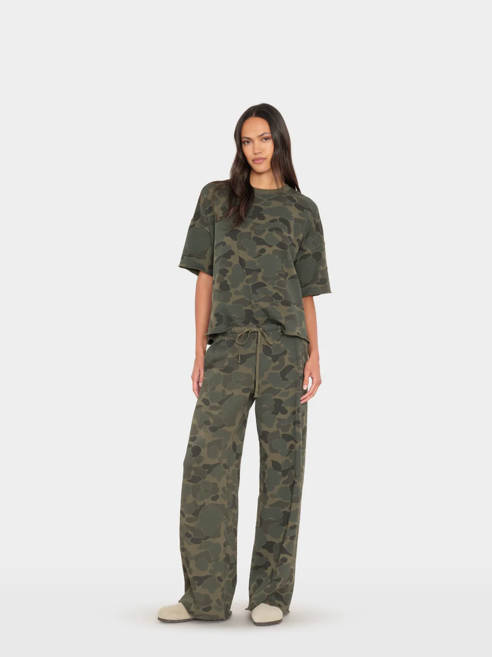 Xirena Renzo sweatpant Camo sage
