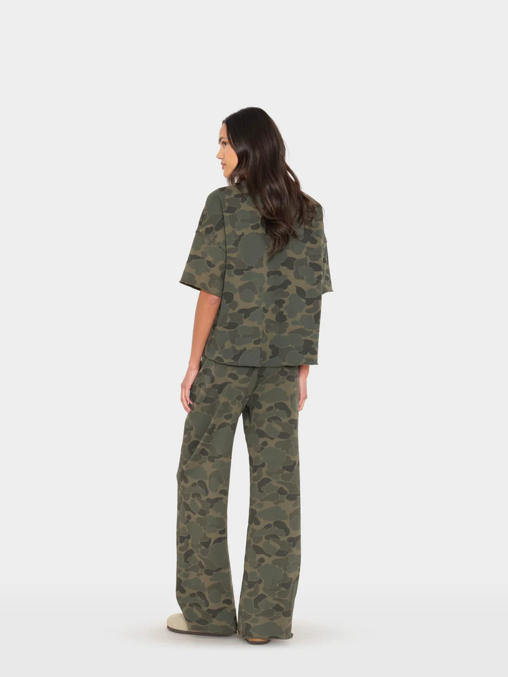 Xirena Renzo sweatpant Camo sage