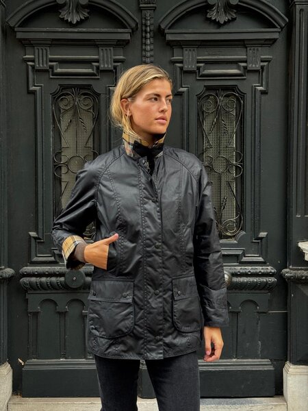 Barbour Beadnell wax jacket Navy