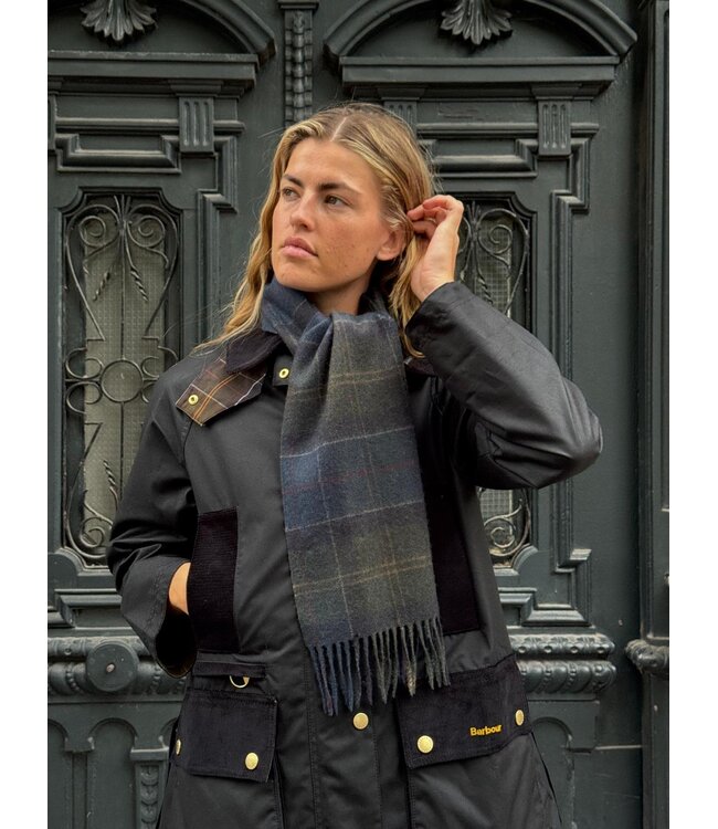 Barbour Shadow classic tartan scarf