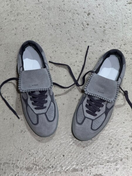 Alohas Tb.490 club suede Pale grey leather sneakers